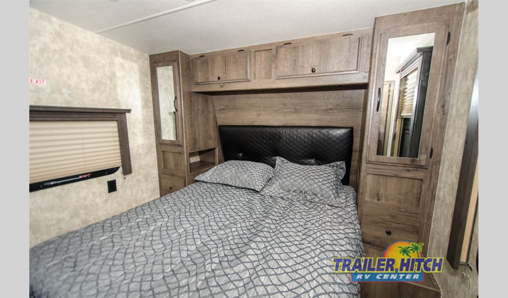 2018 Eclipse Attitude Wide Lite 28iBG Toy Hauler Travel Trailer Master Bedroom